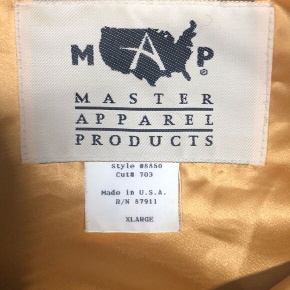 Official LUXOR Las Vegas black satin jacket - Picture 6 of 7